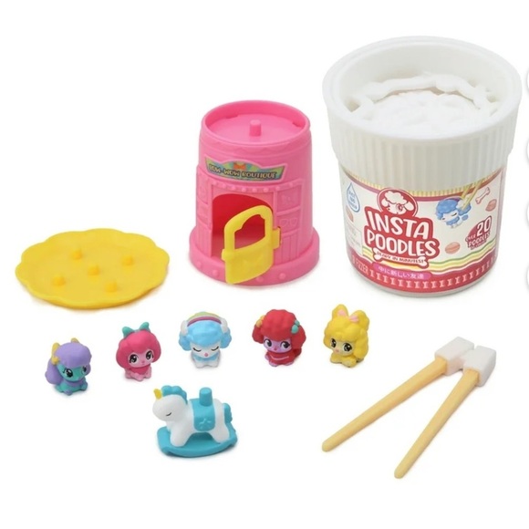 Insta Poodles Mystery Mini’s, sealed. 1 sealed package, Collectibles Minis - Picture 6 of 9